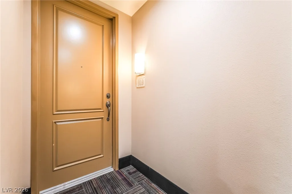 59 Agate, Las Vegas, NV 89123