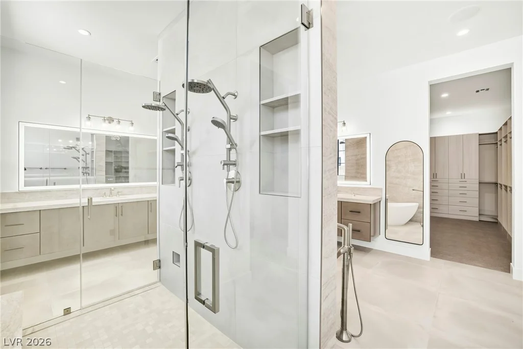 4360 Conough, Las Vegas, NV 89129