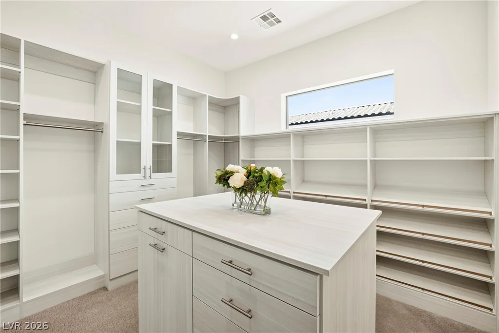 4360 Conough, Las Vegas, NV 89129