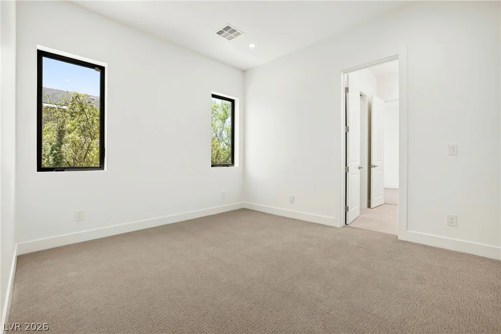 4360 Conough, Las Vegas, NV 89129