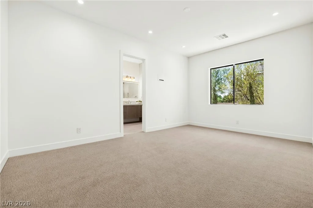 4360 Conough, Las Vegas, NV 89129