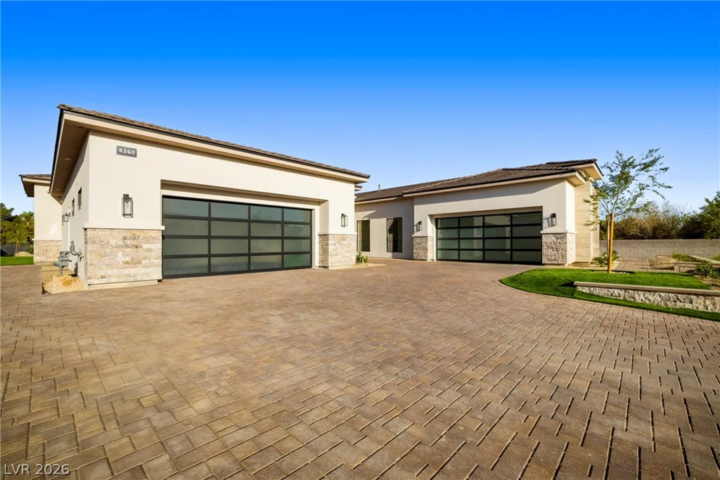 4360 Conough, Las Vegas, NV 89129