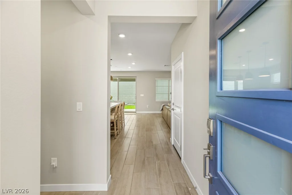 10449 Smokey Mariposa, Las Vegas, NV 89166