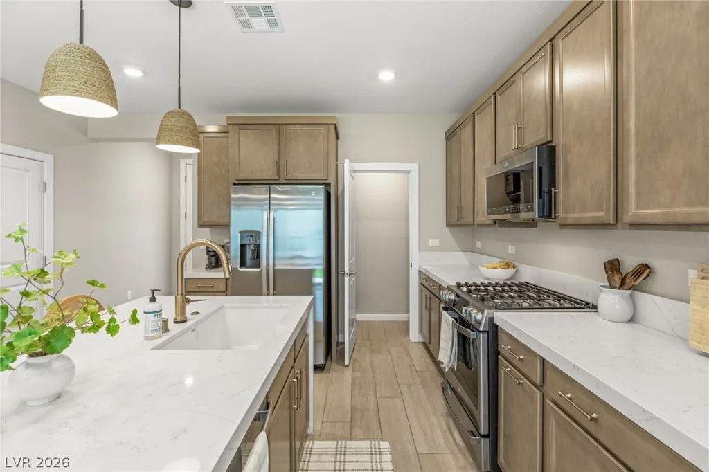 10449 Smokey Mariposa, Las Vegas, NV 89166