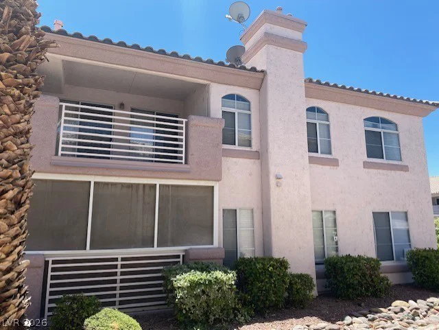 4555 SAHARA, Las Vegas, NV 89104
