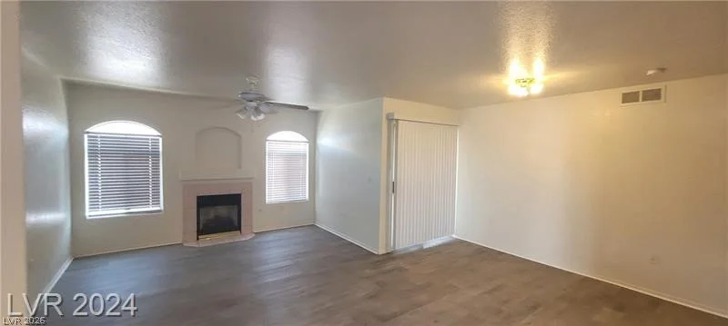 4555 SAHARA, Las Vegas, NV 89104