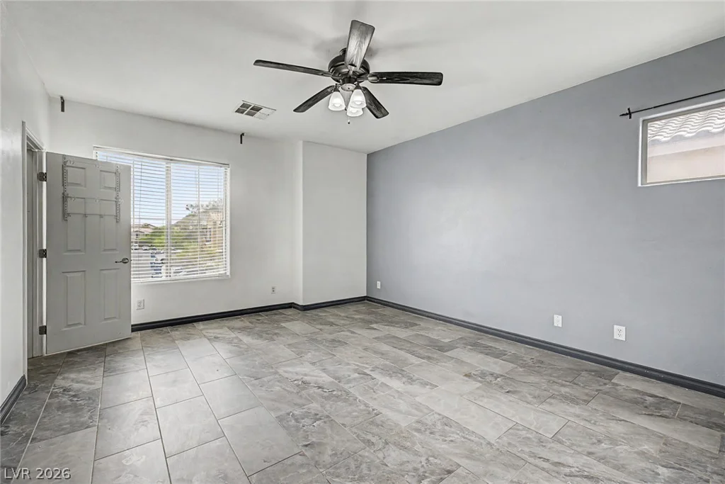 10756 Little Horse Creek, Las Vegas, NV 89129