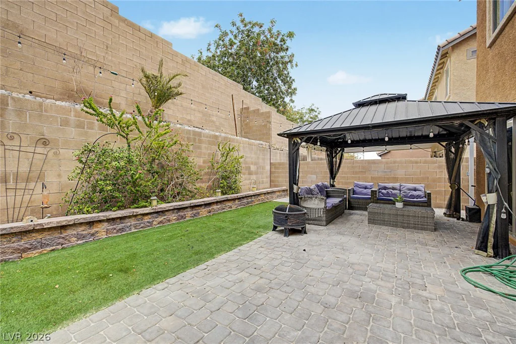 10756 Little Horse Creek, Las Vegas, NV 89129
