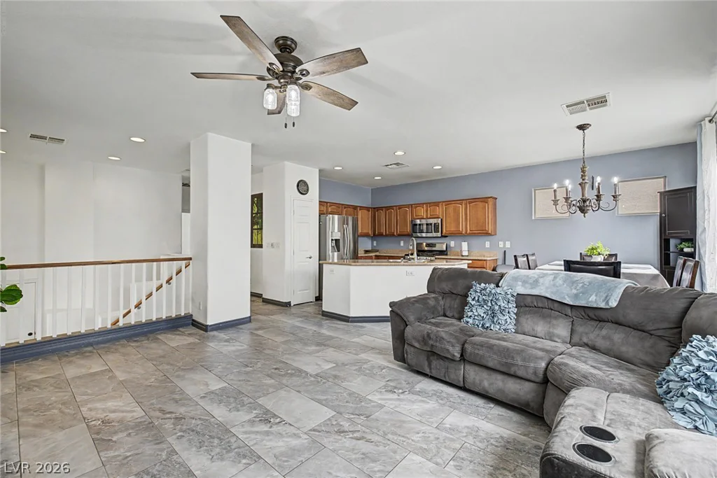 10756 Little Horse Creek, Las Vegas, NV 89129