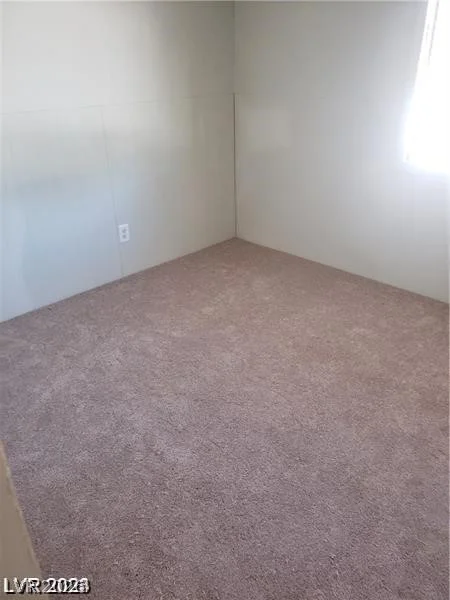 5545 Everglade, Las Vegas, NV 89142