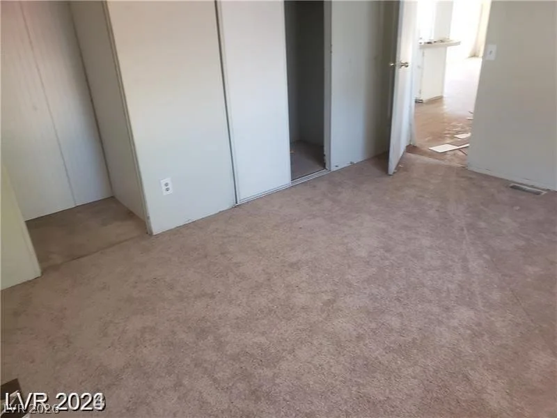 5545 Everglade, Las Vegas, NV 89142