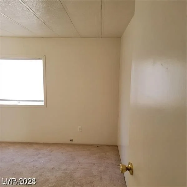 5545 Everglade, Las Vegas, NV 89142