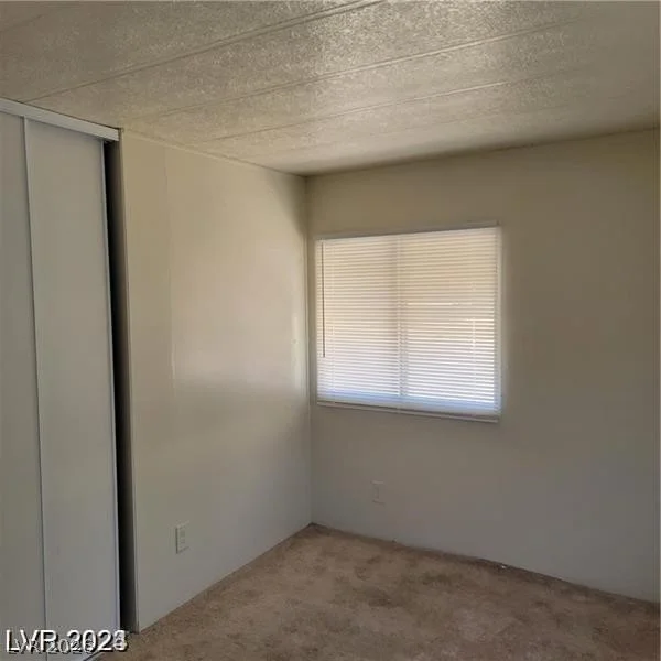5545 Everglade, Las Vegas, NV 89142