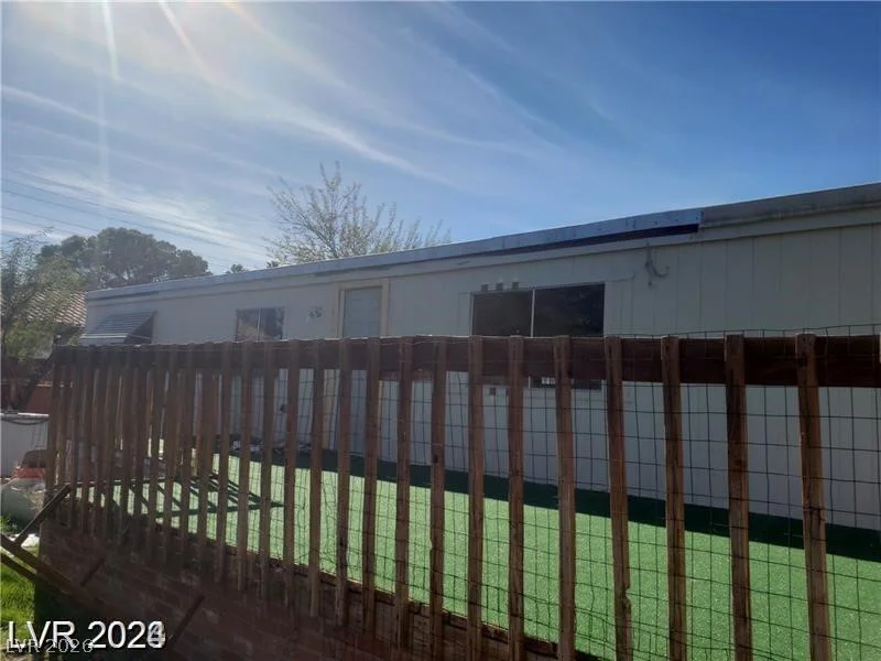 5545 Everglade, Las Vegas, NV 89142