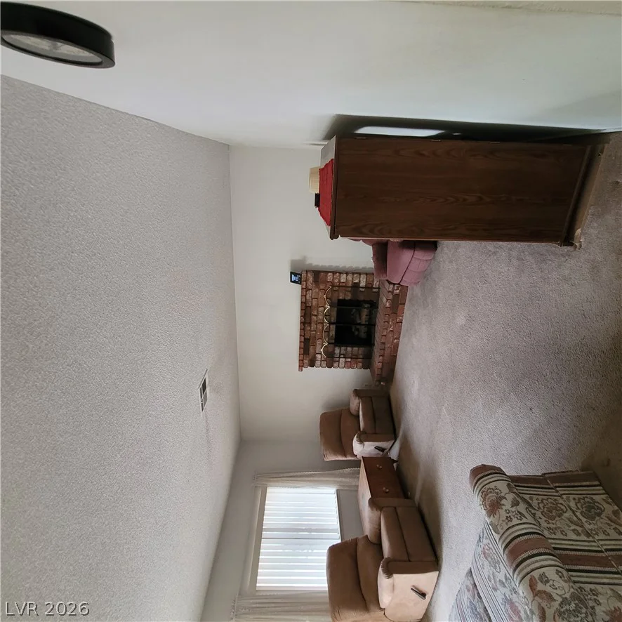 1841 Runningbear, Las Vegas, NV 89108