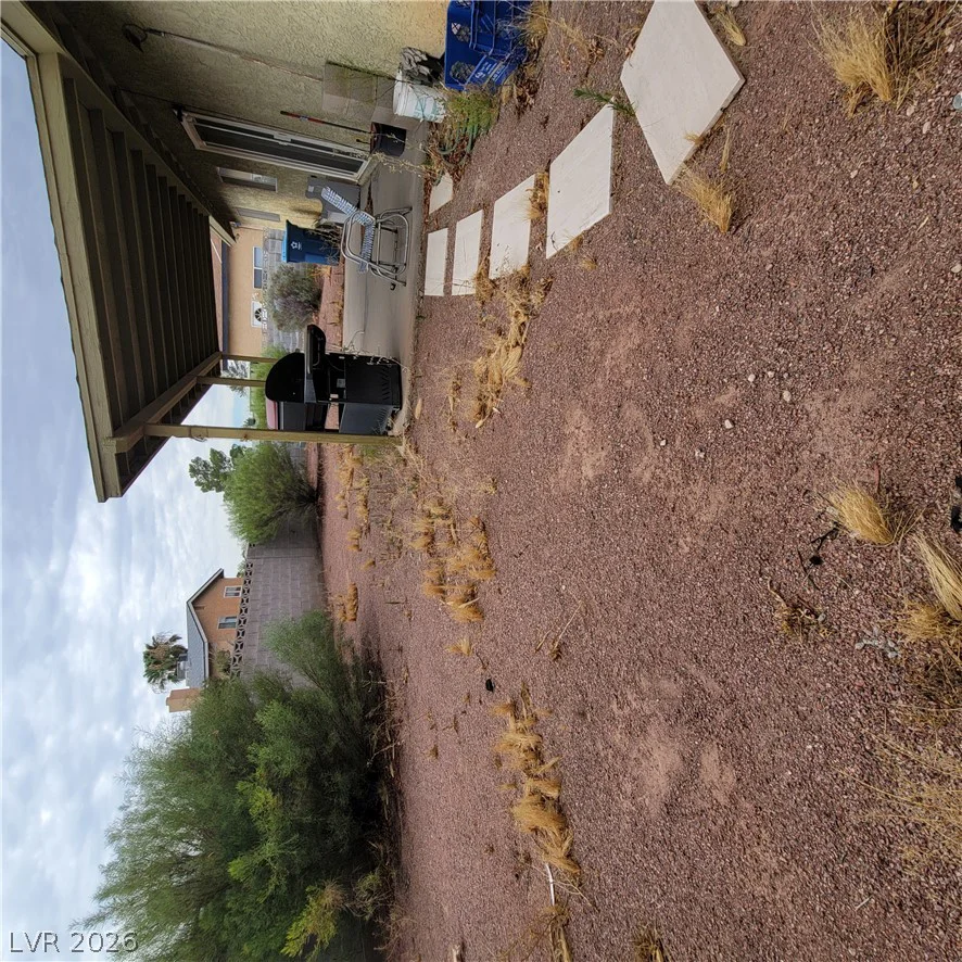 1841 Runningbear, Las Vegas, NV 89108