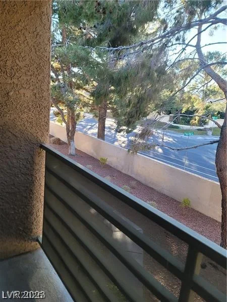 7730 Secret Shore, Las Vegas, NV 89128
