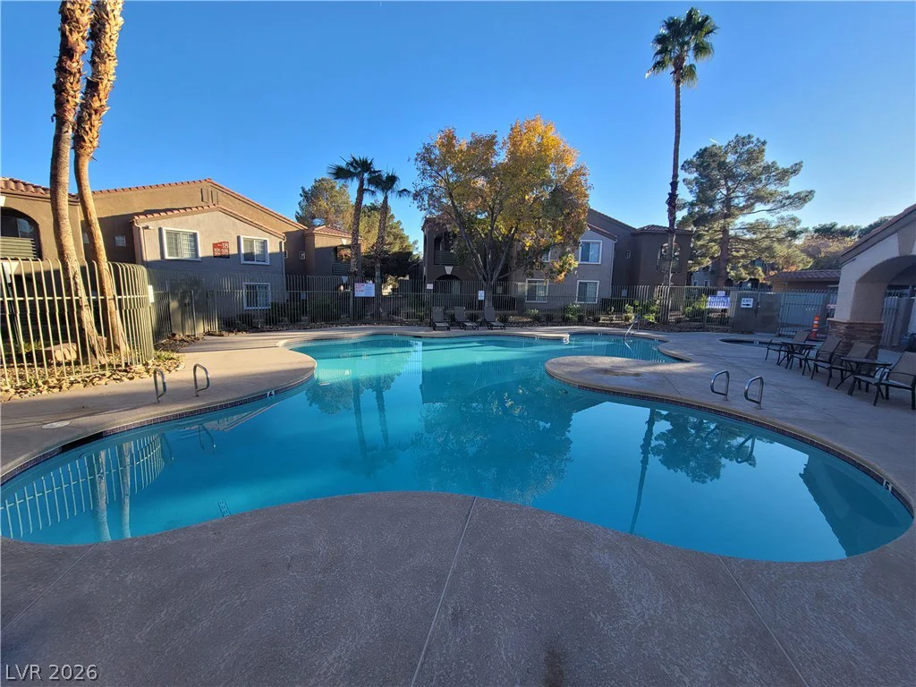 7730 Secret Shore, Las Vegas, NV 89128