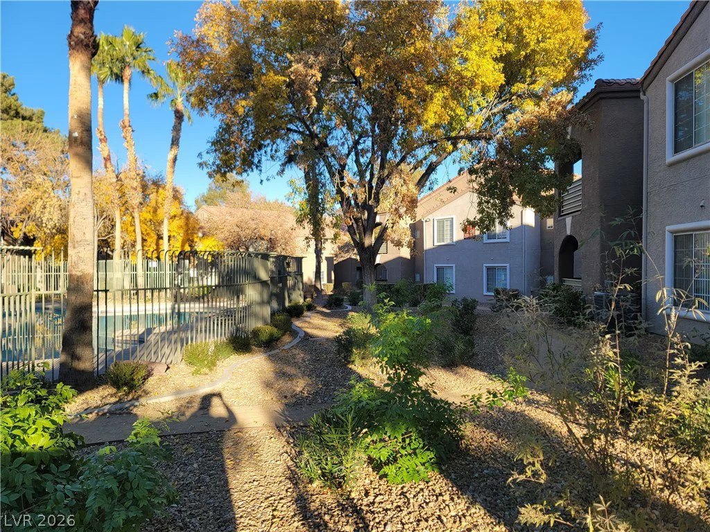 7730 Secret Shore, Las Vegas, NV 89128