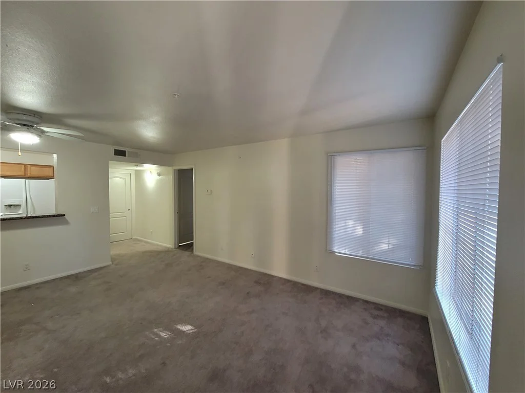 7730 Secret Shore, Las Vegas, NV 89128