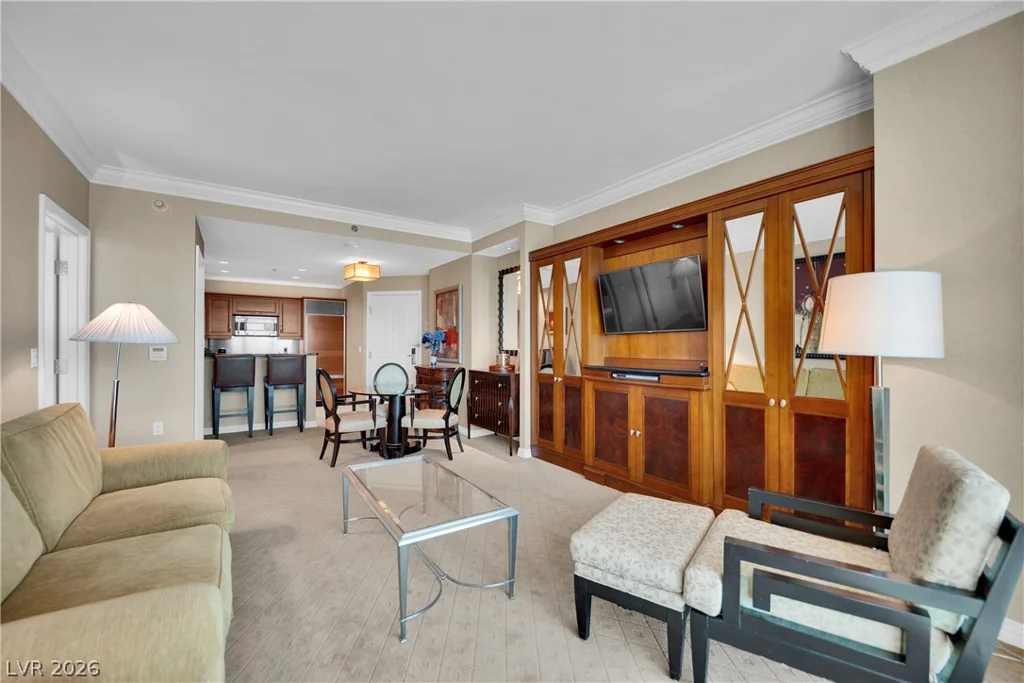 135 Harmon, Las Vegas, NV 89109