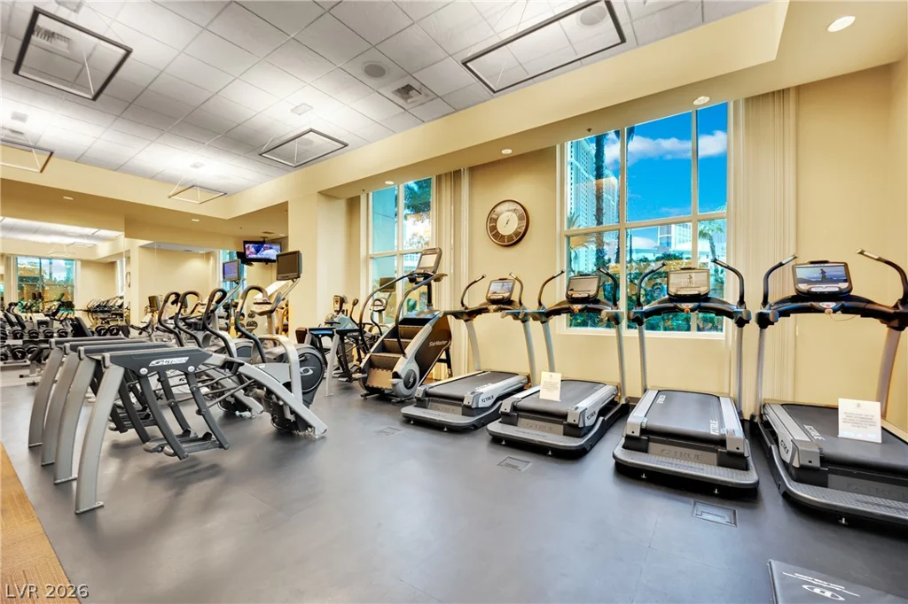 135 Harmon, Las Vegas, NV 89109