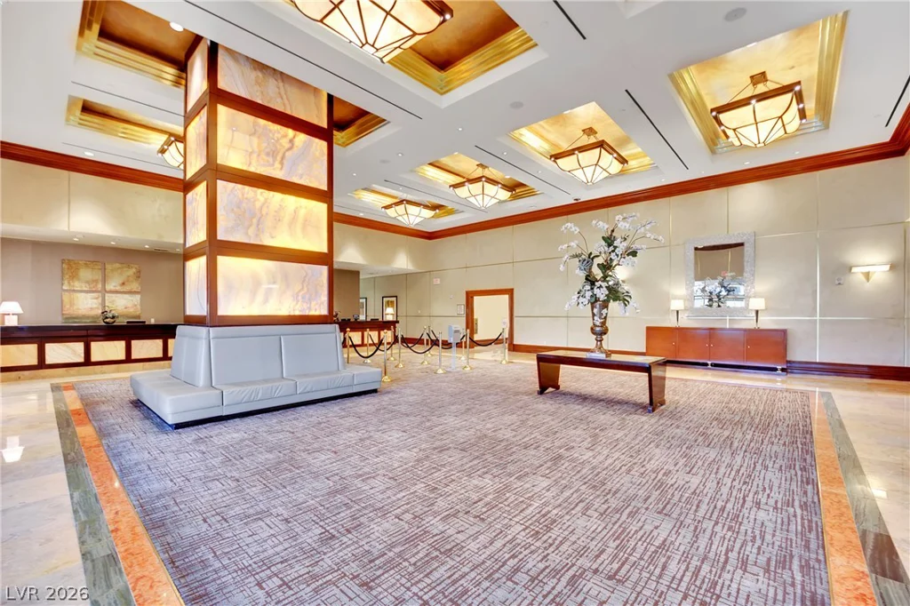 135 Harmon, Las Vegas, NV 89109