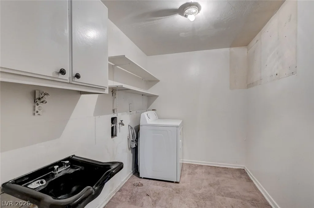1709 Canosa, Las Vegas, NV 89104
