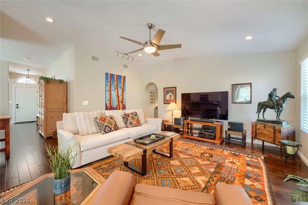5421 Desert Paradise, Las Vegas, NV 89130
