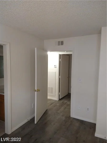 1608 Torrey Pines, Las Vegas, NV 89108
