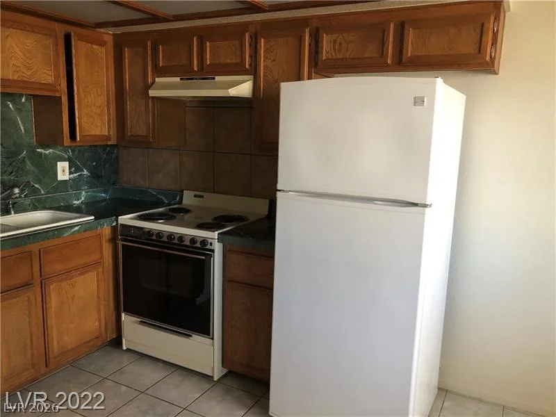 1105 SULPHUR SPRINGS, Las Vegas, NV 89128