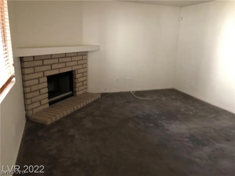 1105 SULPHUR SPRINGS, Las Vegas, NV 89128