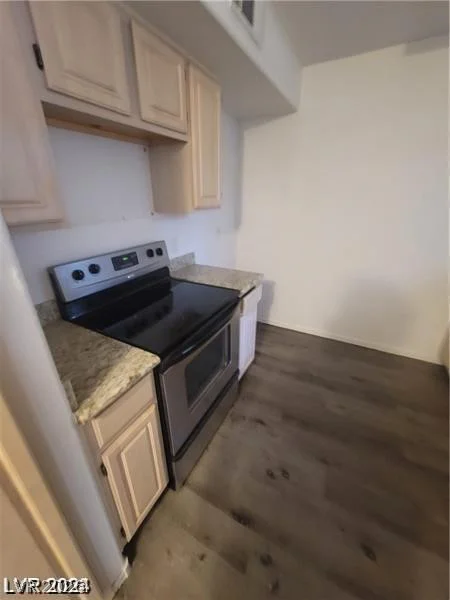 555 Silverado Ranch, Las Vegas, NV 89183