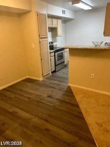 555 Silverado Ranch, Las Vegas, NV 89183