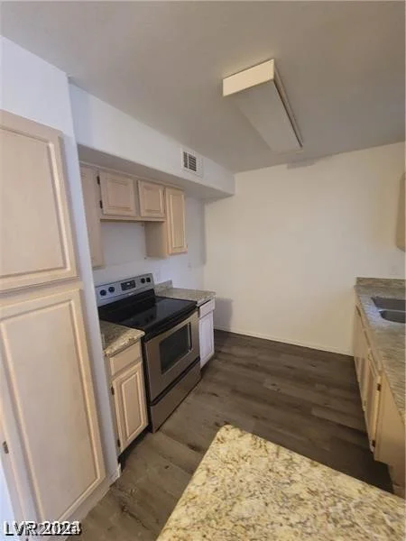 555 Silverado Ranch, Las Vegas, NV 89183