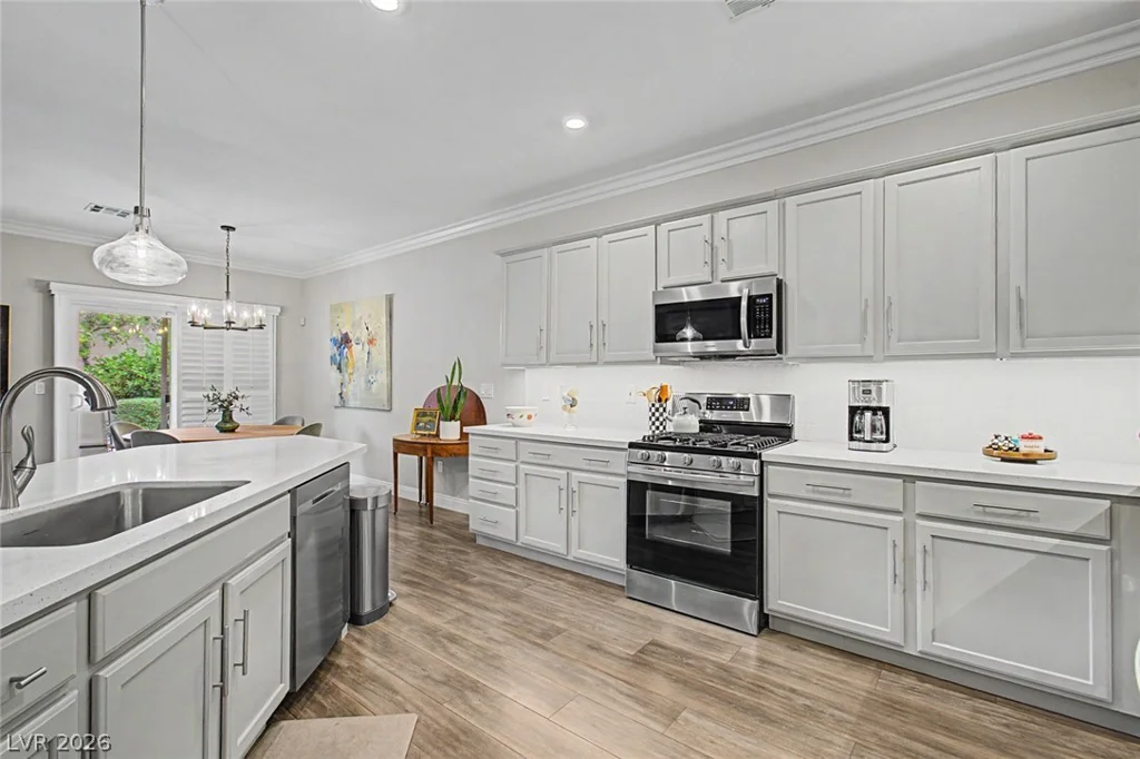 2096 Mountain City, Henderson, NV 89052