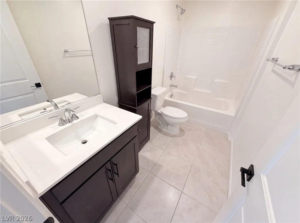 5627 Ridge Run, Las Vegas, NV 89166