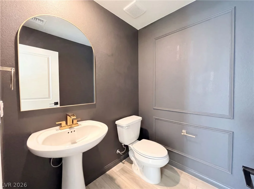 5627 Ridge Run, Las Vegas, NV 89166