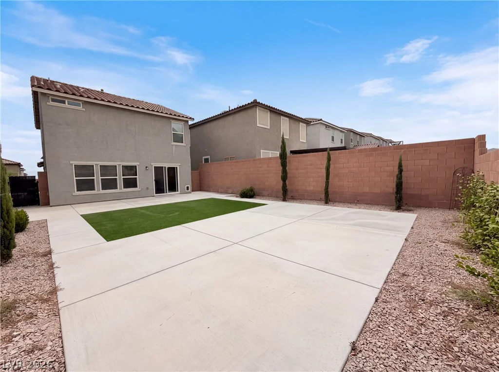 5627 Ridge Run, Las Vegas, NV 89166