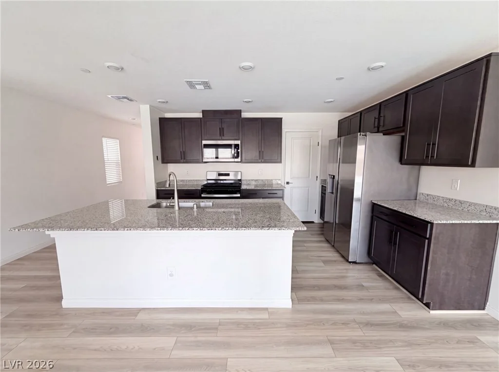 5627 Ridge Run, Las Vegas, NV 89166