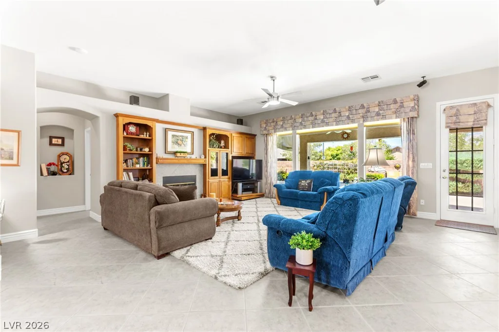 5432 Springer Spaniel, Las Vegas, NV 89131