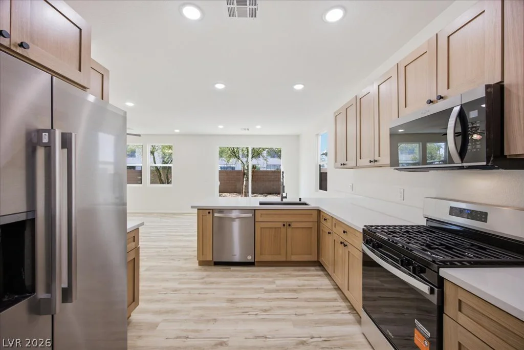 9135 Nanjing, Las Vegas, NV 89148