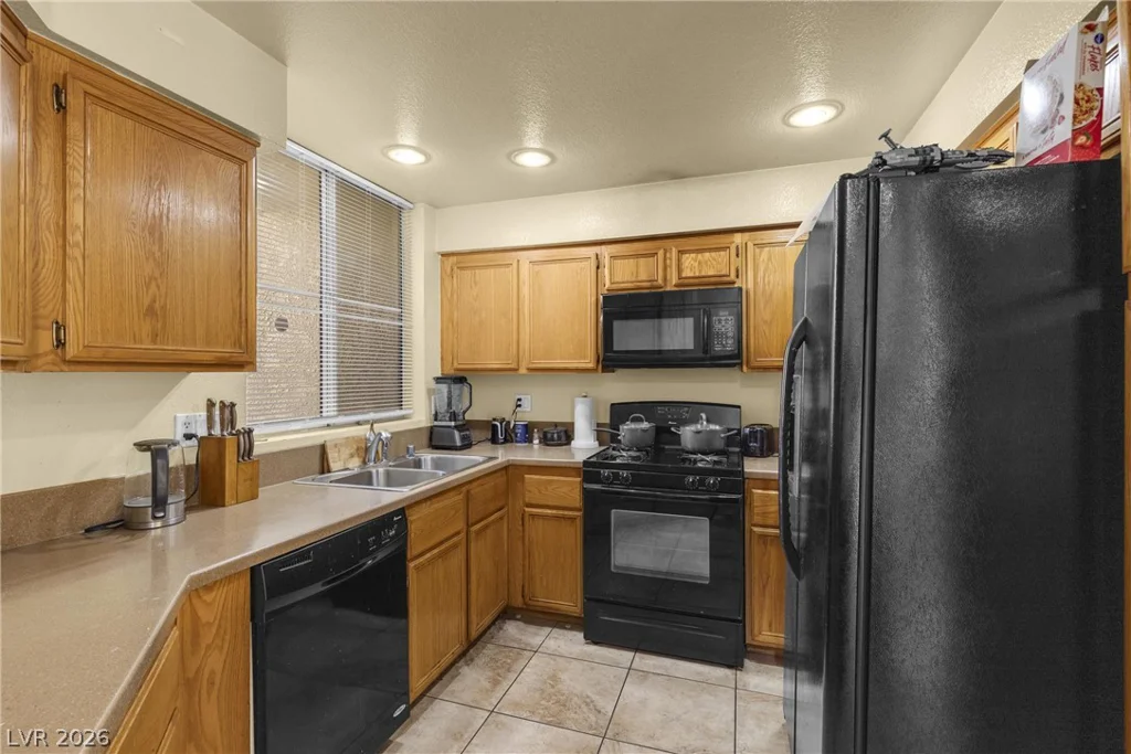 5155 Tropicana, Las Vegas, NV 89103