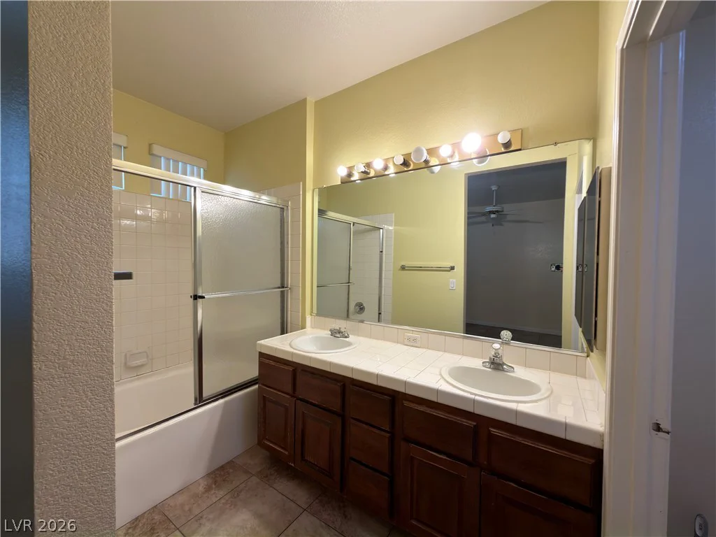 5155 Tropicana, Las Vegas, NV 89103
