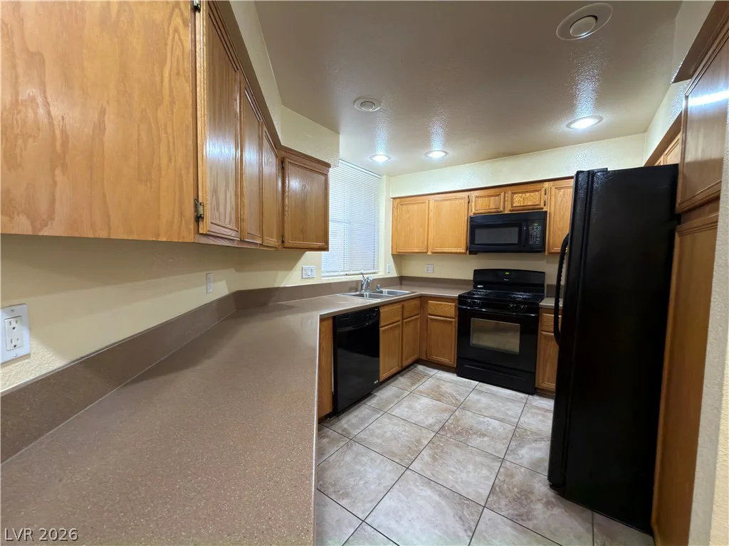 5155 Tropicana, Las Vegas, NV 89103