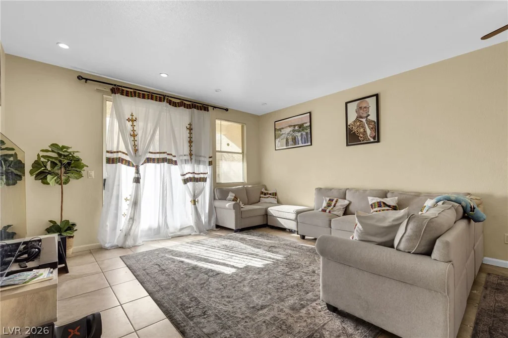 5155 Tropicana, Las Vegas, NV 89103