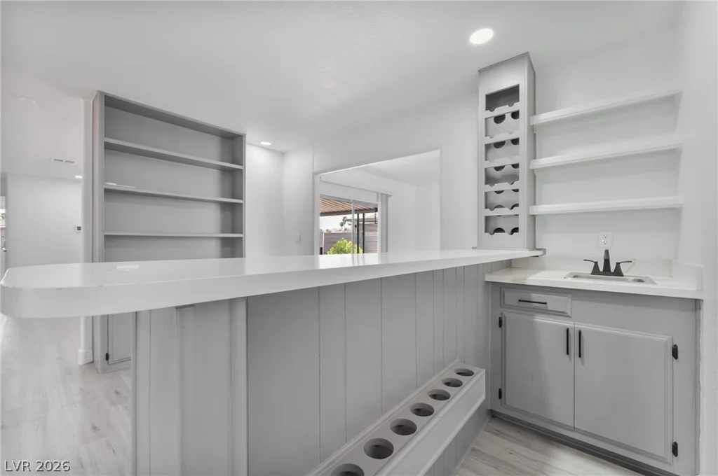 5235 Sir James, Las Vegas, NV 89110