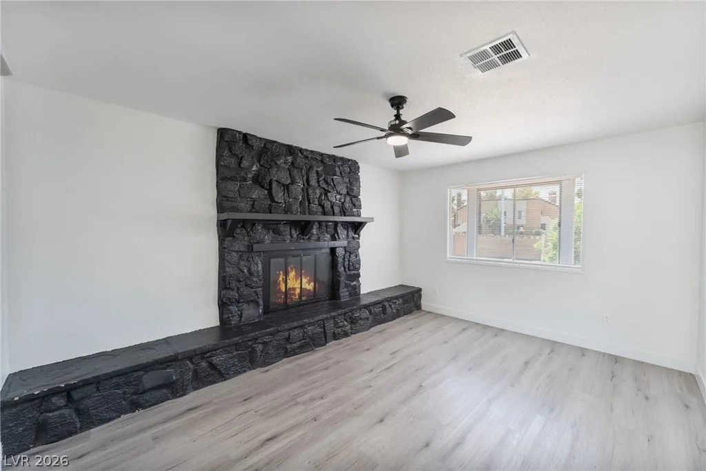 5235 Sir James, Las Vegas, NV 89110