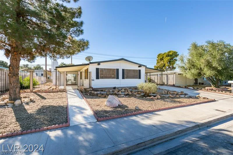 5235 Sir James, Las Vegas, NV 89110