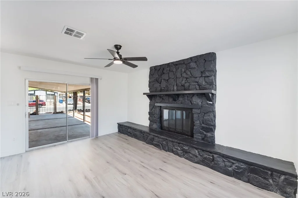 5235 Sir James, Las Vegas, NV 89110